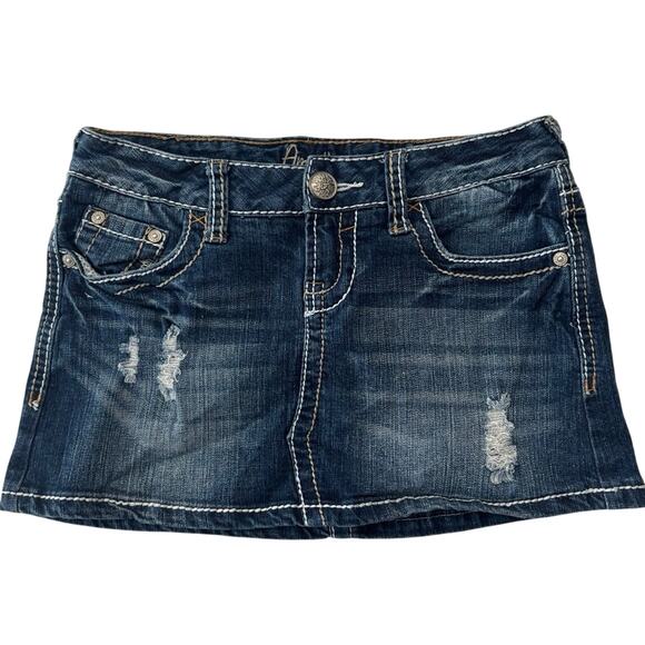Amethyst Jeans Dresses & Skirts - Y2K Amethyst micro mini denim jean skirt sz 0 blue festival cowgirl summer hot